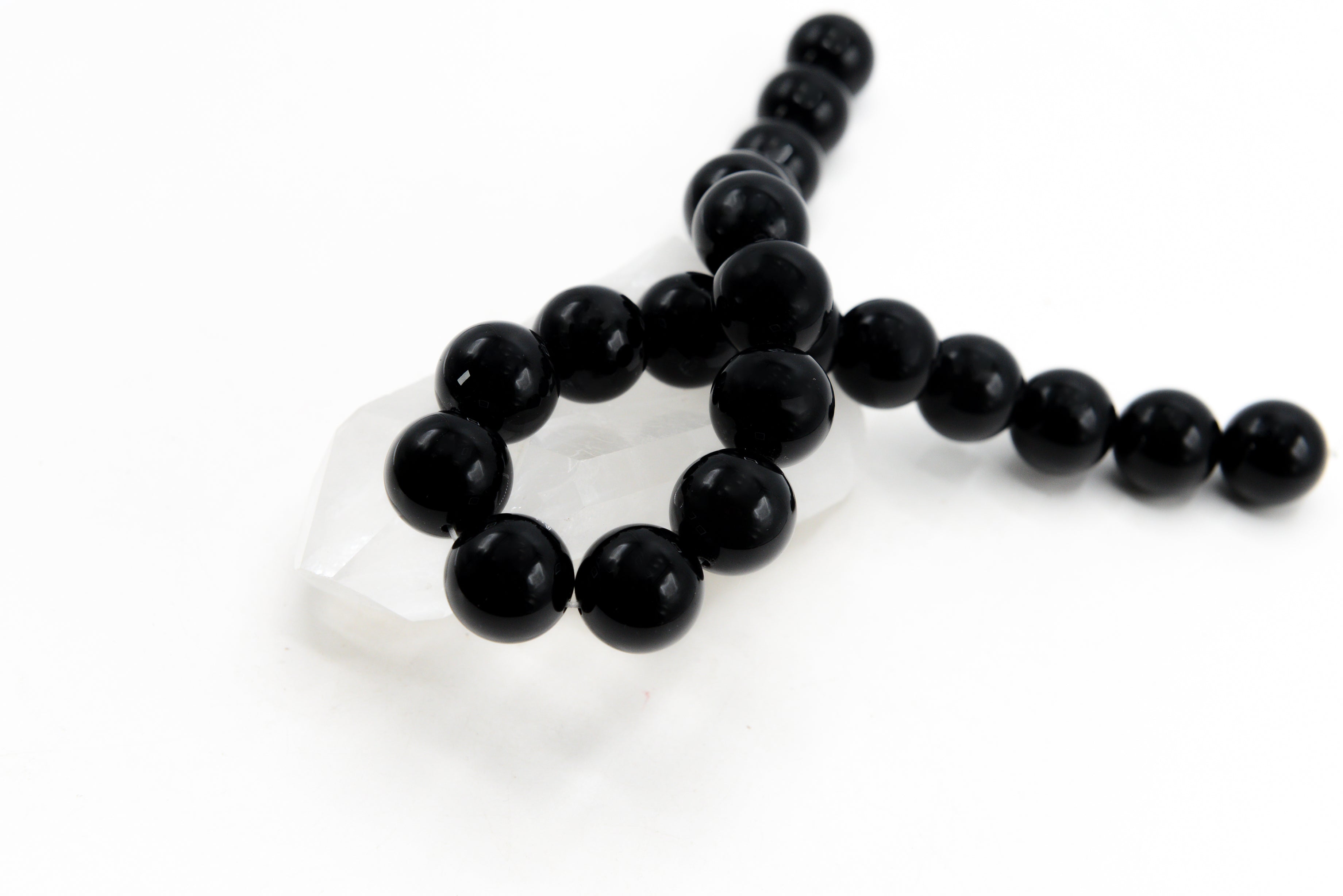 Black Onyx Smooth Round 20mm Beads