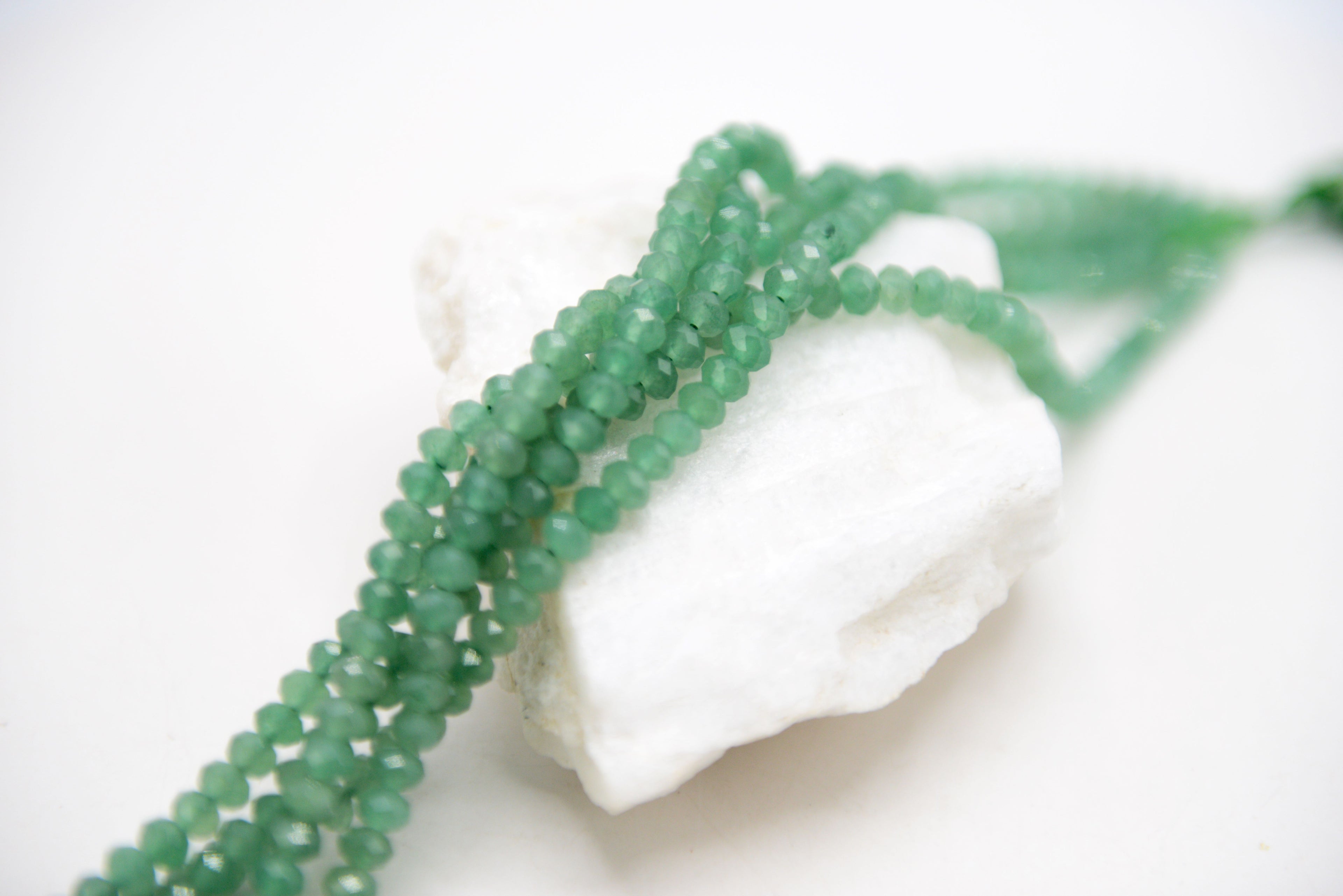 Faceted Green Aventurine Rondelle 6mm, 15.5"